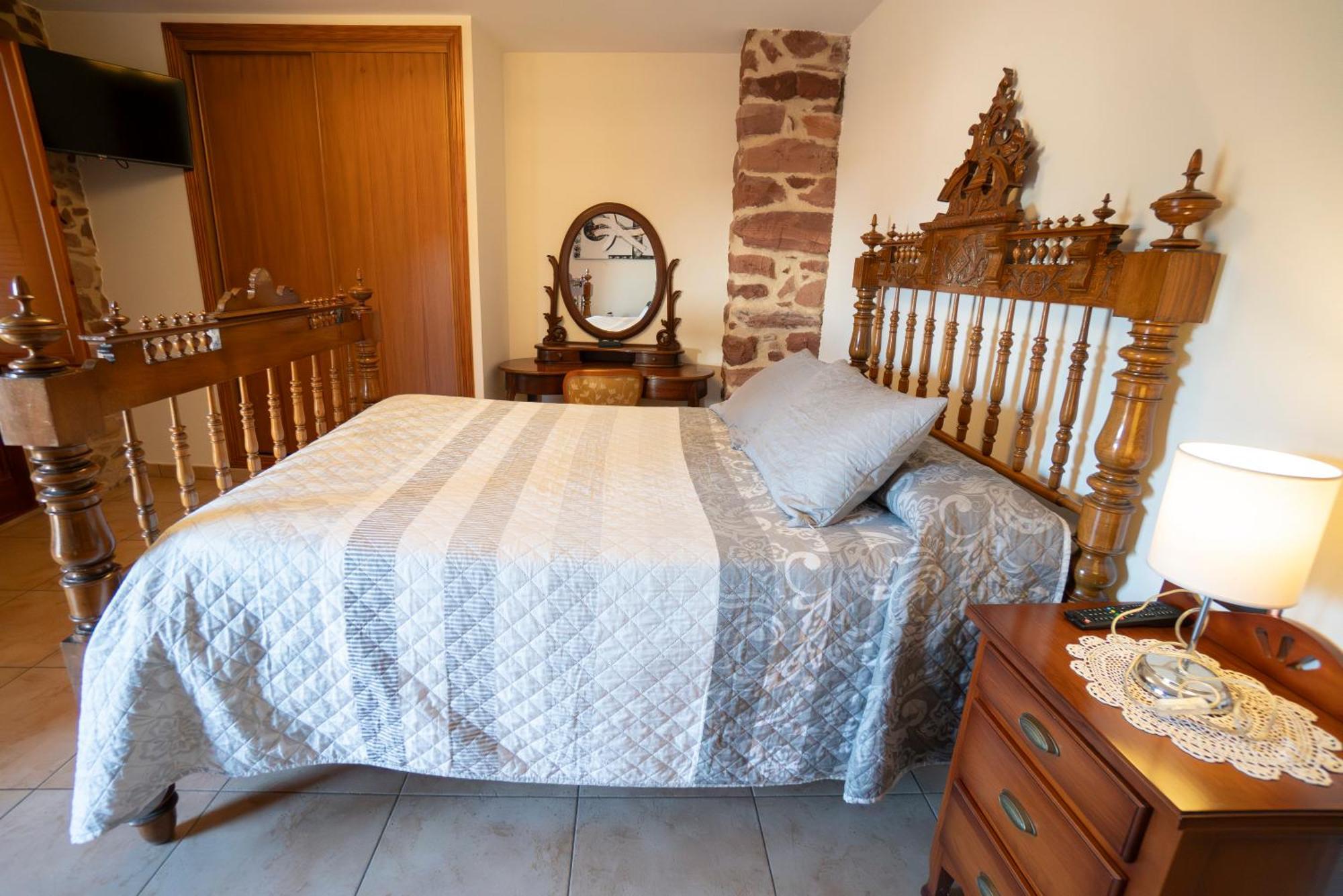 Hotel Rural L'Antic Portal ヴィヤファメス エクステリア 写真