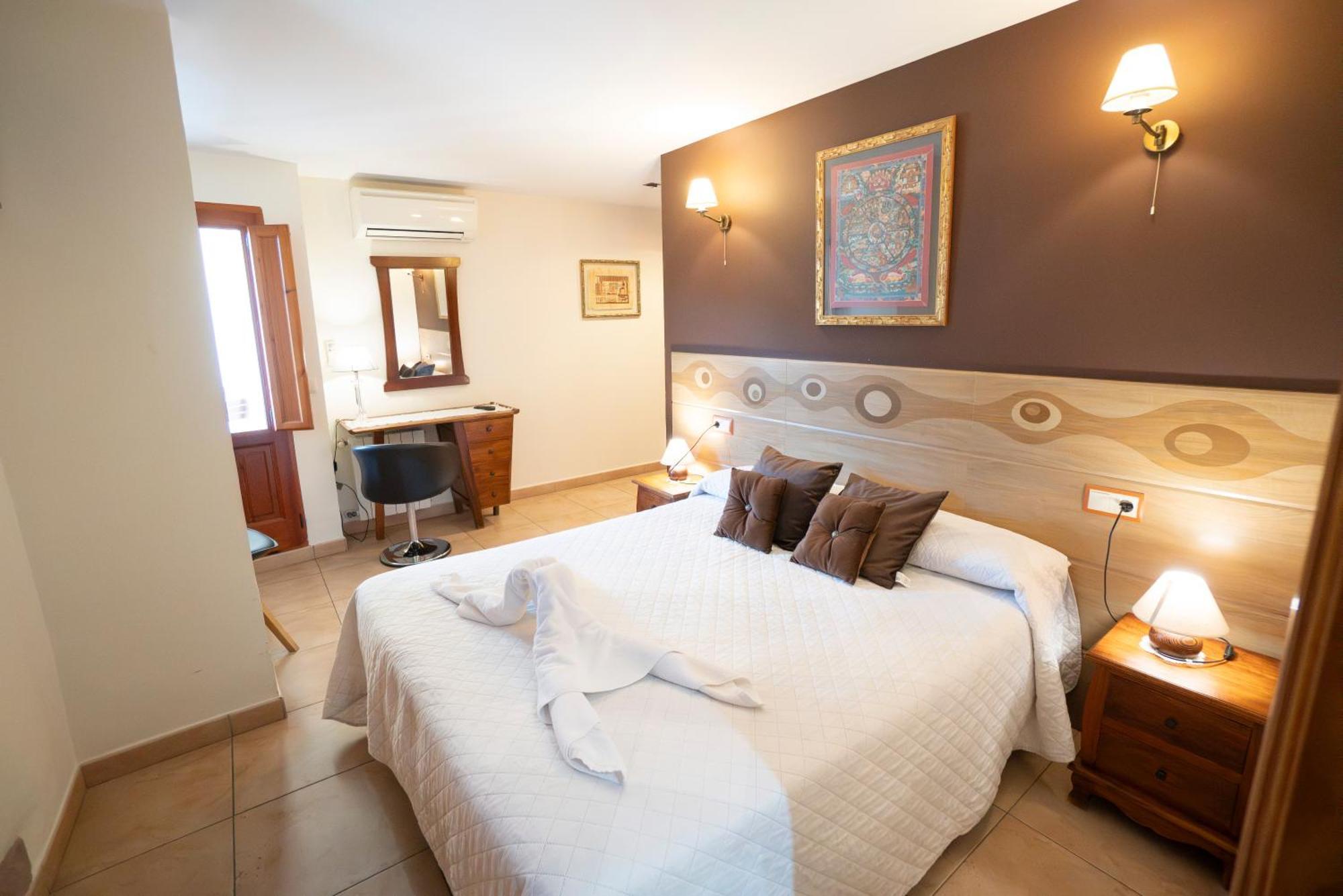 Hotel Rural L'Antic Portal ヴィヤファメス エクステリア 写真